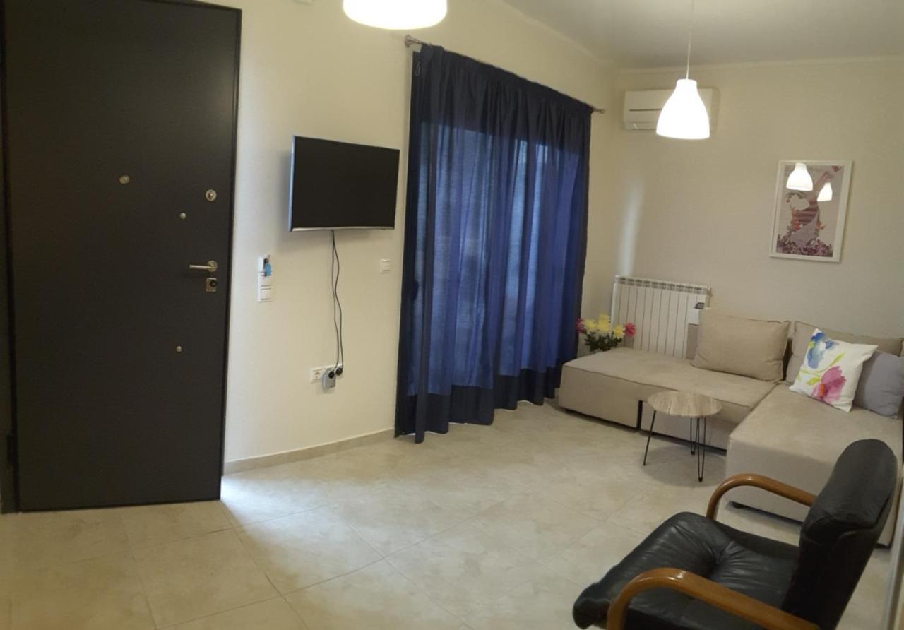 Bow Lux Apartments 아르테미다 외부 사진