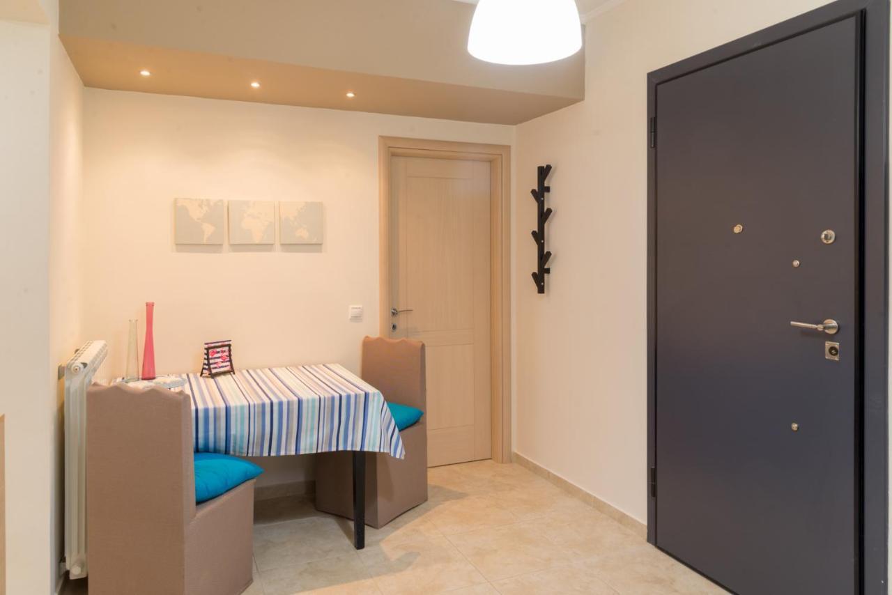 Bow Lux Apartments 아르테미다 외부 사진